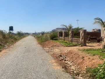 Stands & Residential Land