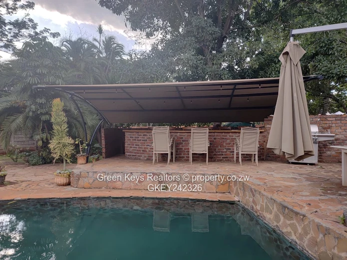 Spacious 6-Bed Mandara Home, Harare East — Mezzanine & AC