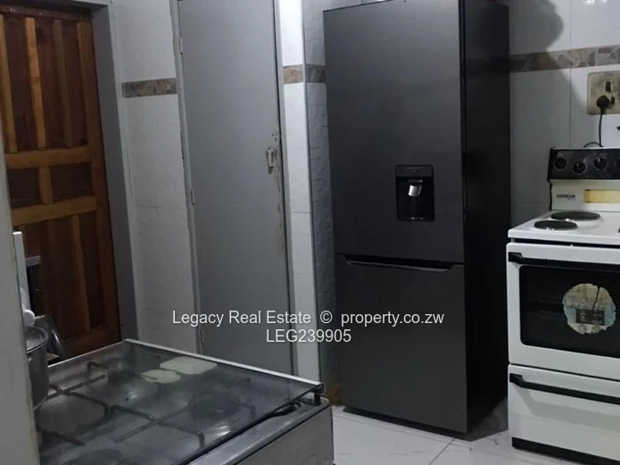 Old Southerton Residential House With Cottage And Servants’ Quarters