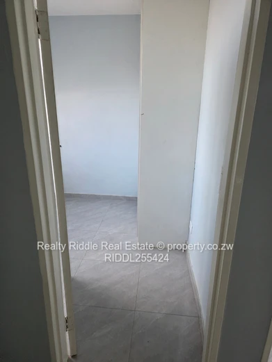 3-Bed Modern Flat with Borehole in Rainham, Harare West