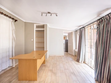 6 Bedroom Townhouse Complex