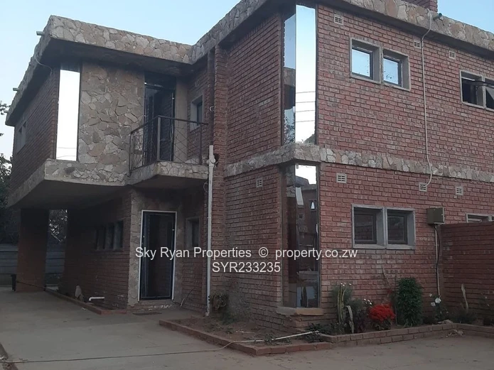 Old Marlborough Duplex Flat For Sale 