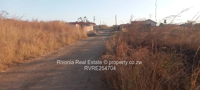 2000m² Corner Stand in Manresa — Tarred Roads & Sewer