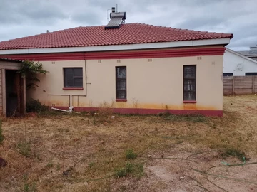 2 Bedroom Cottage
