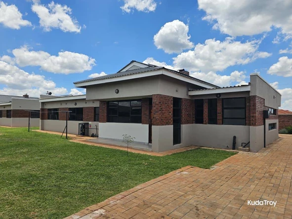 3 Bedroom Townhouse Complex