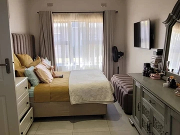 3 Bedroom Townhouse Complex