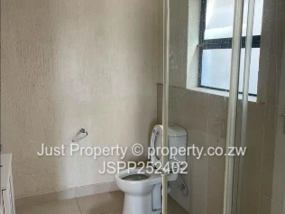 Luxury 2 Bed Apartment : Marlborough For Rent