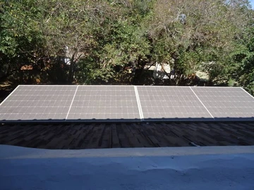 2 Bedroom Flat & Apartment