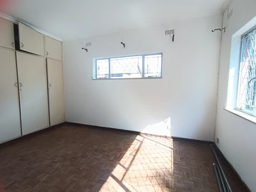 2 Bedroom Garden Flat