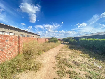 Stands & Residential Land