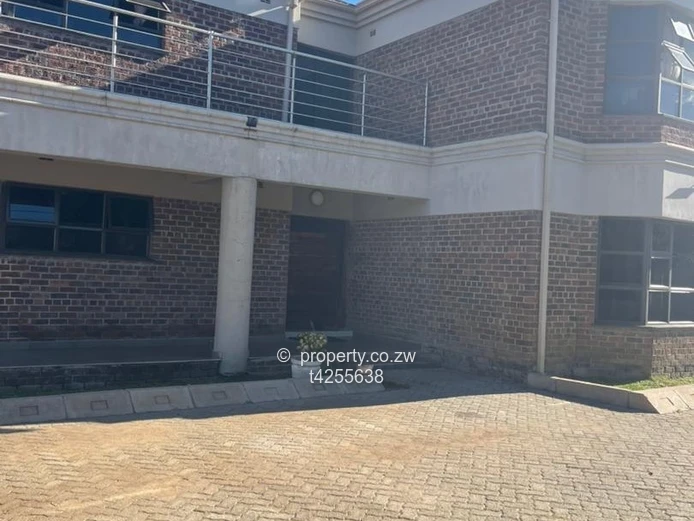 Monavale 3 bedroomed duplex apartment to rent 