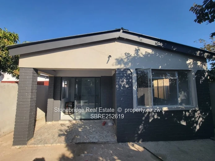3 Bedroomed house in Cowdray park for sale