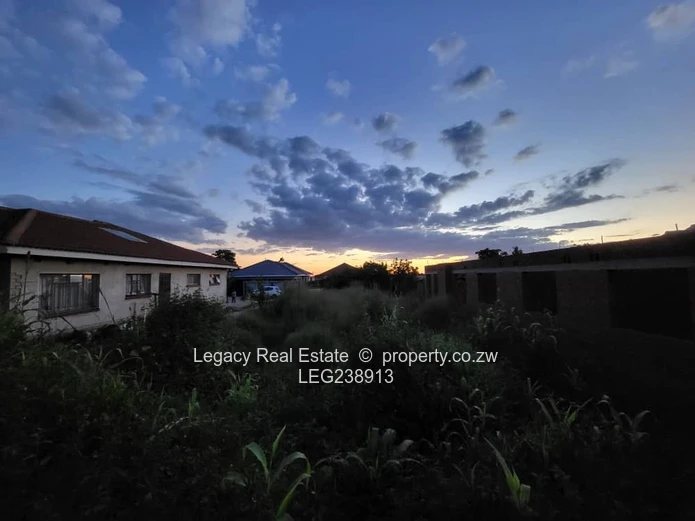 Rydale Ridge Stand with Water & Electricity