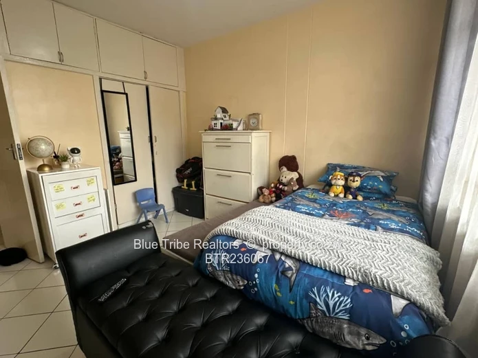 Flat for sale in Avenues