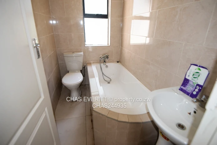 3 bedroom garden flat for sale in Marlborough 