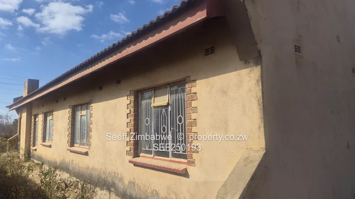4-Bed Renovation Opportunity with Borehole, Marondera (Sole Mandate)