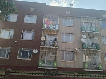 Flat & Apartment