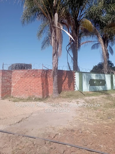 Waterfalls Induna Stands