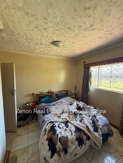 3 Bedroomed House For Sale In Westgate | $500 per month | Close to Westagate Complex