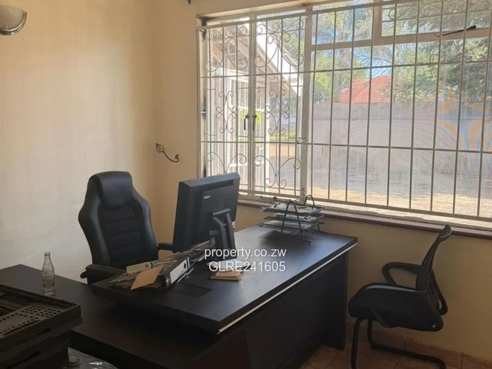 Spacious 5-Bed Home + Office, Borehole — Hillside, Harare South