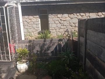 2 Bedroom Garden Flat