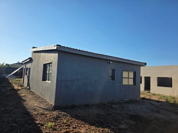 7 Unit Townhouse Complex