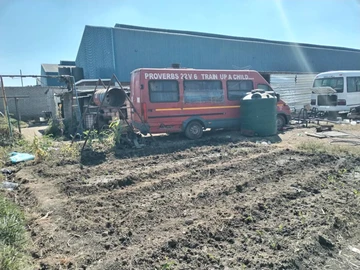 Commercial & Industrial Land