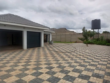 Luxury Living In Mt Pleasant Heights: Phase 2
