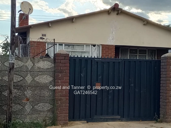 Residential House for Sale with Title Deed (Sole Mandate)