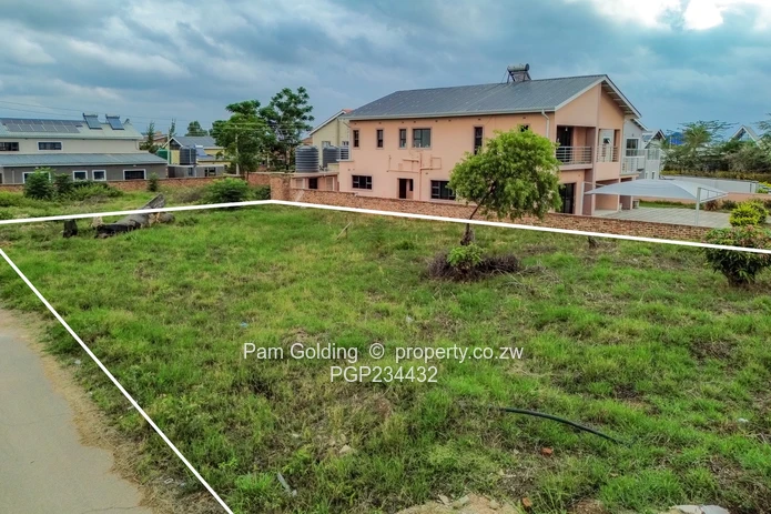 Cluster Stand For Sale (Sole Mandate)