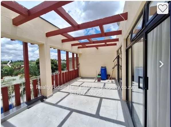 Avenues 2-Bed Flat with Private Terrace & Carport