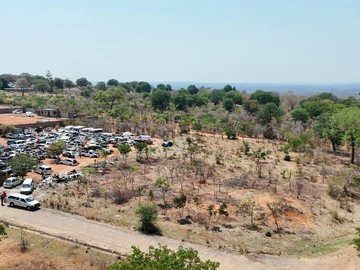 Commercial & Industrial Land