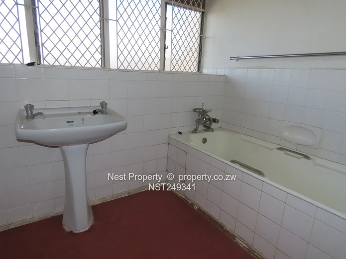 Exclusive Penthouse Suite in the Avenues (Sole Mandate)