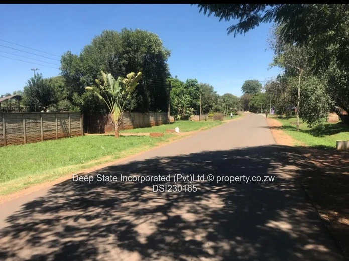 Bluffhill cluster stand for sale