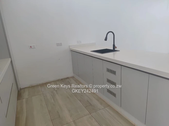 Pomona 2 bed townhouses selling at USD230,000