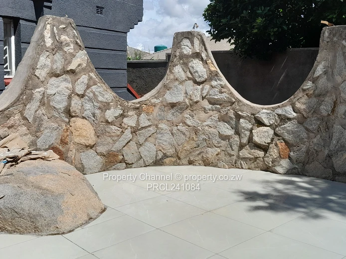 Classy Turn-Key Family Home in Zimre with Deeds.