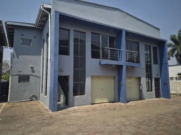 3 Bedroom Townhouse Complex