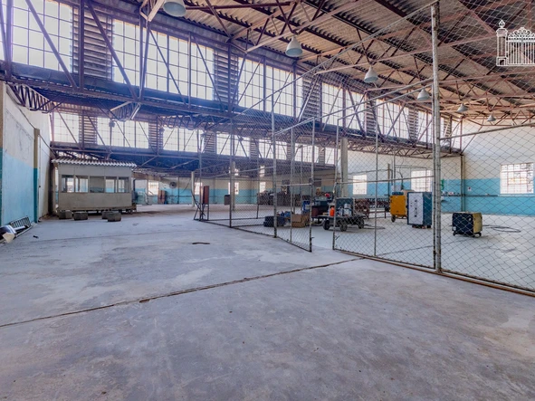 Warehouse & Factory