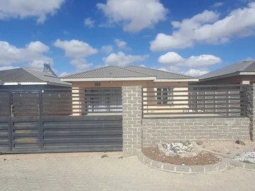 3 bed house for sale