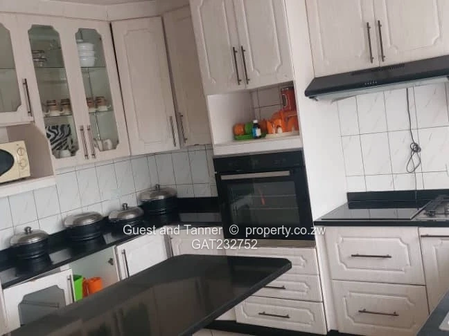 Glen View 1 Riverside 4-BR House for Sale Near Harare – Secure Home with Solar and Developer Cession