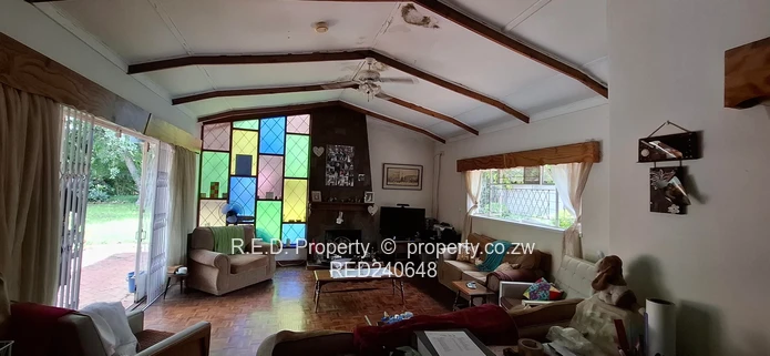 Add Your Touch to a Well-Positioned Family Home In Ilanda