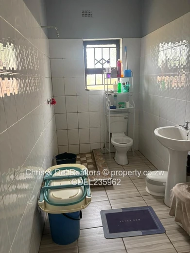 Mhondoro Ngezi Zimplats - house for sale