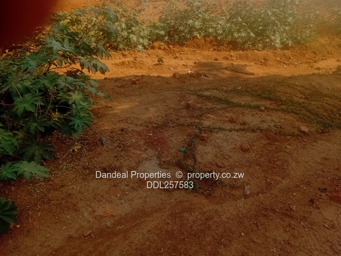 2000 m² Red-Earth Commercial/Industrial Plot — Mt Hampden, Harare West