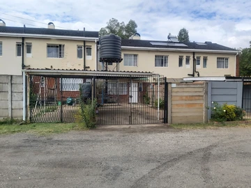 Hillside 2 Bedroom Duplex Garden Flat