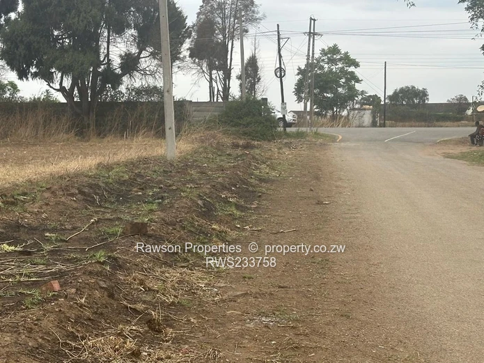 Commercial Property For Sale!  Prime Location