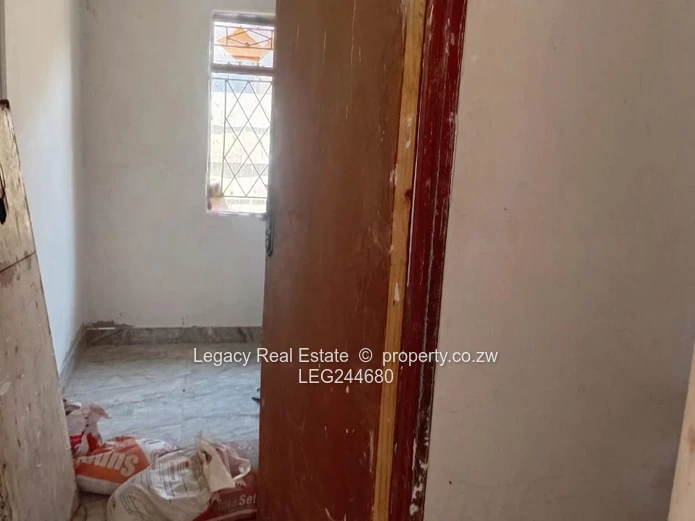 Newly Renovated 2-Bedroom Unit To Rent In Kuwadzana Extension
