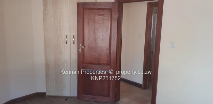 2 Bedroom Cottage In Helensvale (Sole Mandate)
