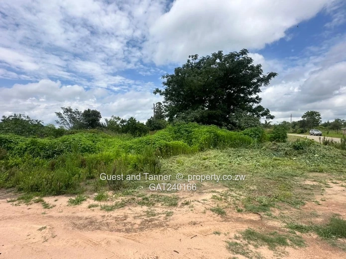 Ruwa Golf Course Residential Stand for Sale. Prime 2700sqm Land with Road Access (Sole Mandate)
