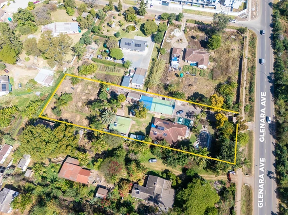 Commercial & Industrial Land