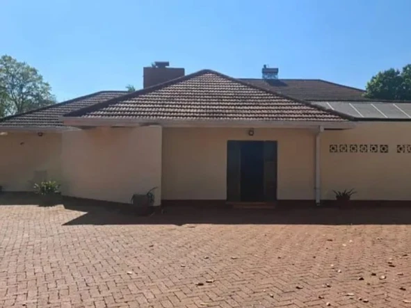 5 Bedroom House